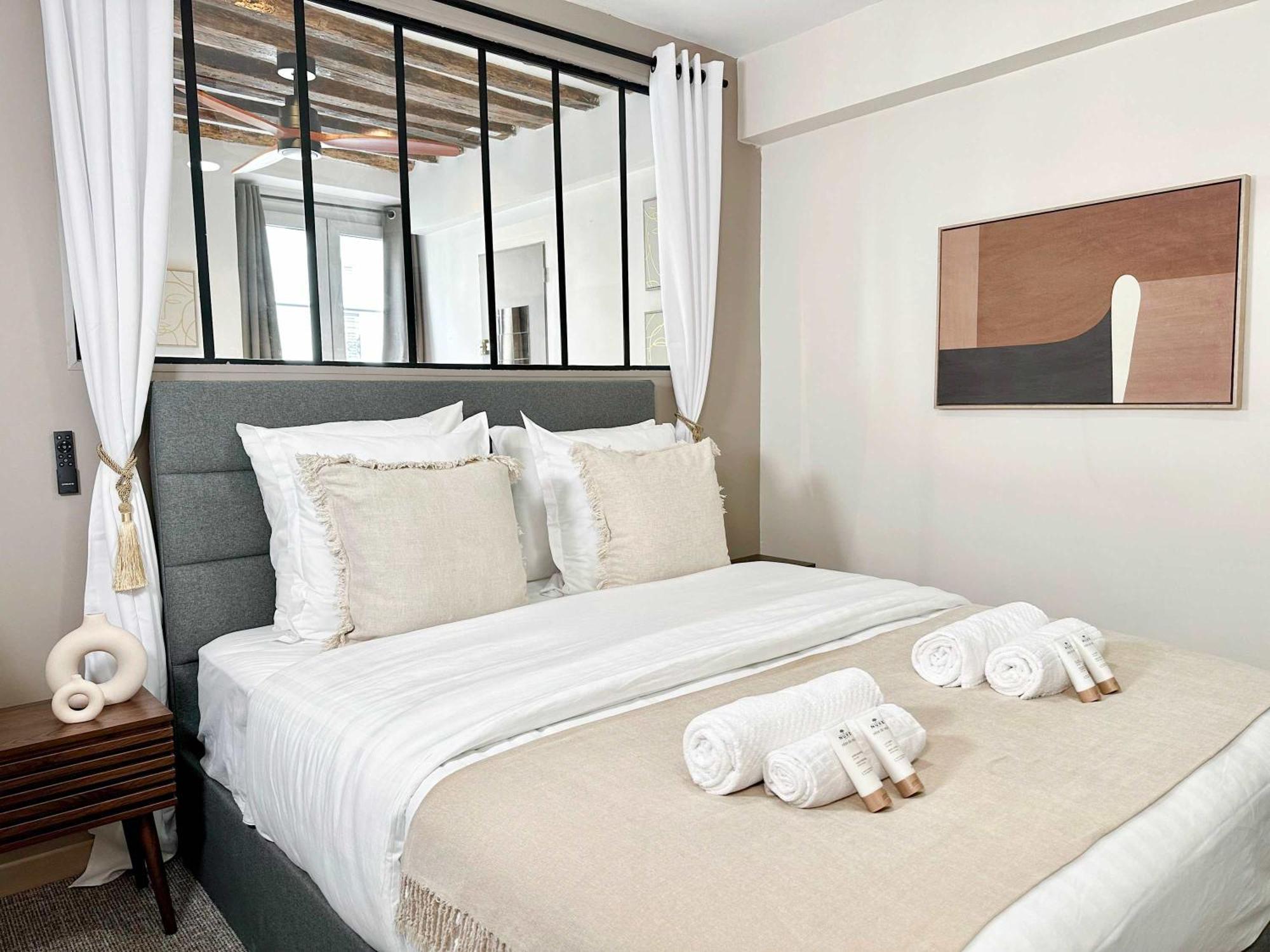 Brand New In Le Marais Apartment Paris
