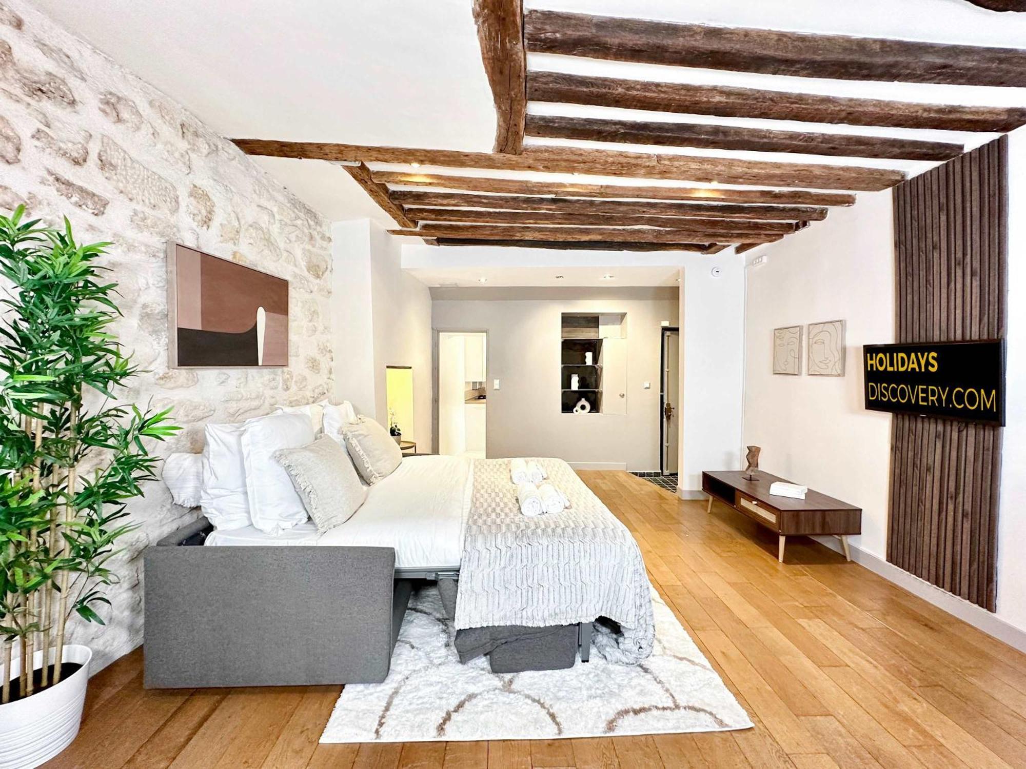 Brand New In Le Marais Apartment *